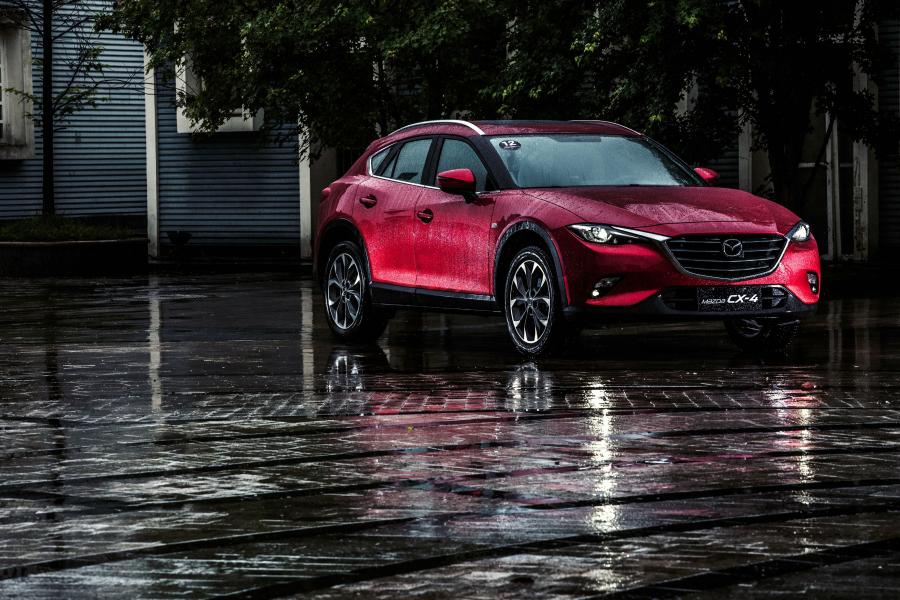  Mazda CX-4 2016 года  (фото 20 из 38)